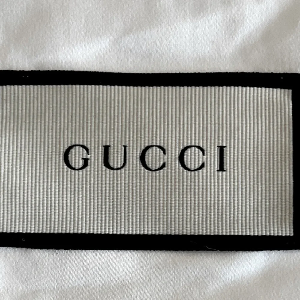 2 Gucci Dust Bag Pouch SHOES ACCESSORIES Ivory Black & AUTHENTIC 2 S M EUC